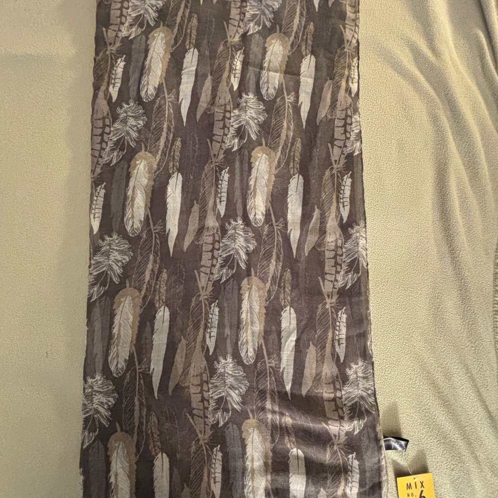 Mix No. 6 Feather Pattern Scarf - Taupe Gray and Cream